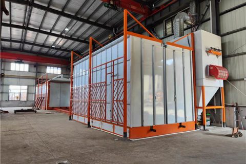 深冬的美好光景--噴涂流水線設備的安裝依然進行著!