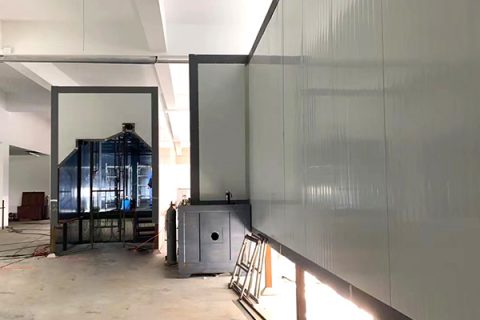 新月涂裝：自動化開關柜噴涂流水線項目安裝正按計劃有序推進